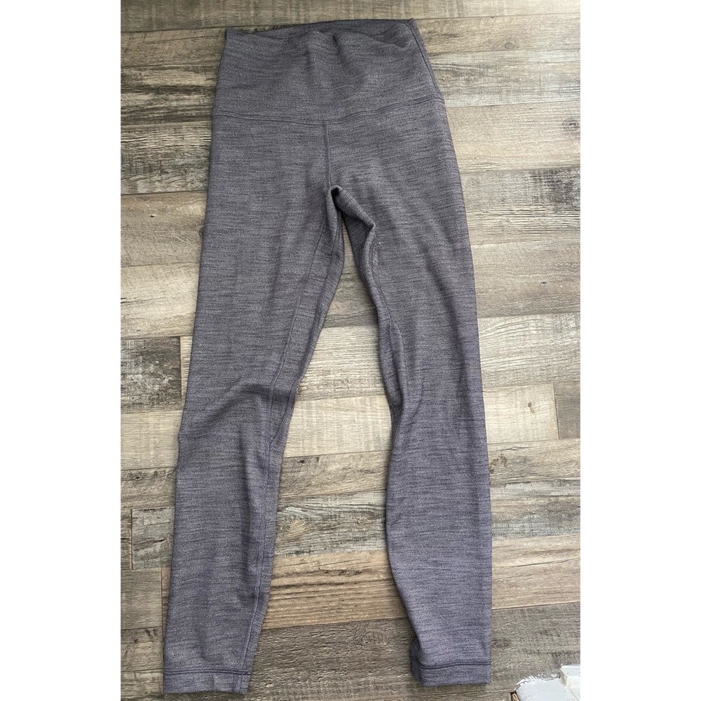 Lululemon Aligns 25” Grey size 4